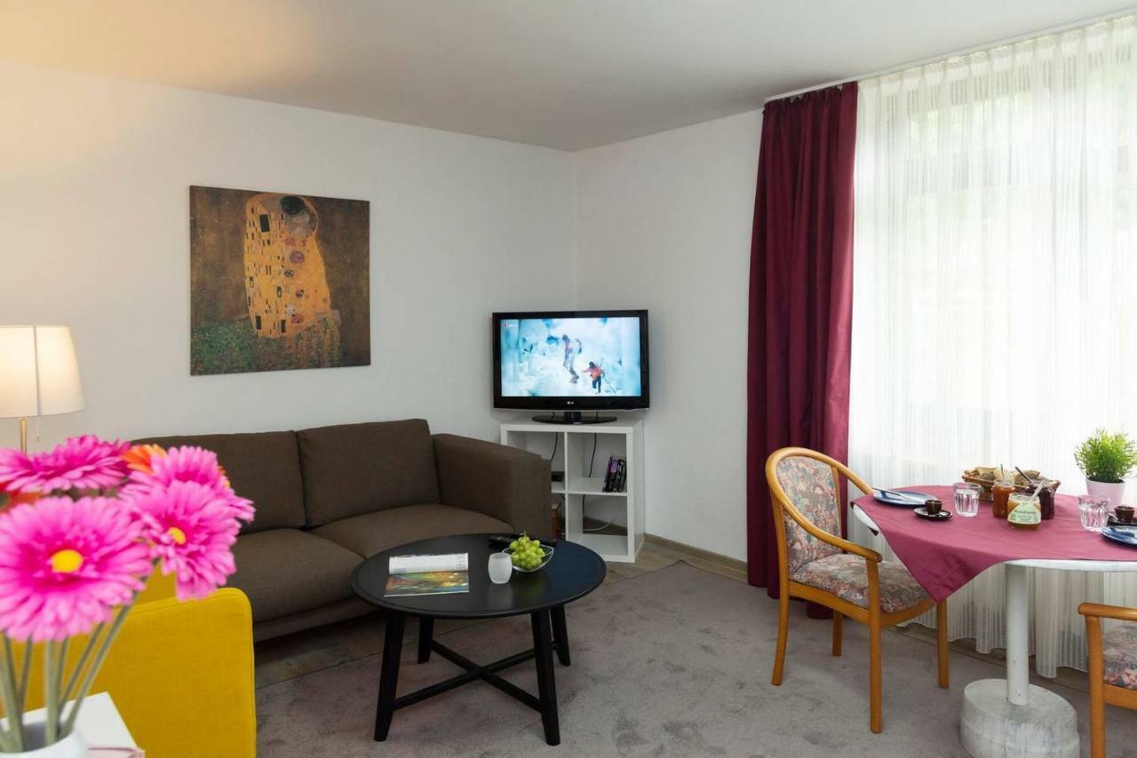 Blumenmeer Appartment Ober-Hambach Exterior photo